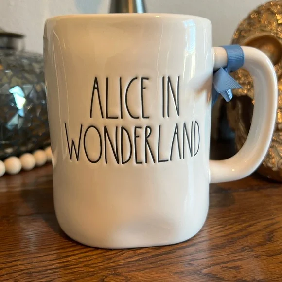 NEW Rae Dunn Disney Alice in Wonderland Coffee Mug NWT - Picture 2 of 4